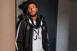 Неймарнинг янги ҳомийси Puma унга янги бутсаларни тақдим этди