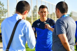Отабек Шукуров: "Футболчи сифатида ҳеч қачон ўзимдан қониқмасам керак"