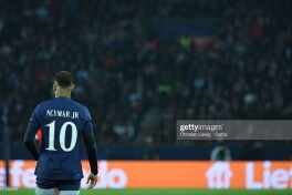"Biz Neymar emasmiz" - "Bavariya" muxlislari Chempionlar ligasi chiptalari narxidan noroziligini namoyish etdi