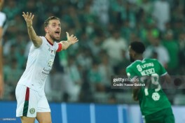 Jordan Xenderson faoliyatini Yevropaning TOP jamoasida davom ettirishi mumkin