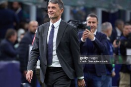 Paolo Maldini faoliyatini Angliyada davom ettirishi mumkin