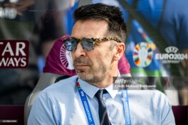 Afsonaviy Buffon UEFA tomonidan taqdirlanadi