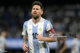 Messi yana bir rekordni takrorladi