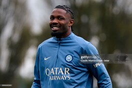 "Arsenal" va "Chelsi" A Seriya yulduzi uchun kurashda "Liverpul"ni ortda qoldirmoqda