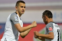 Санъат Шихов: "Терма жамоада катта ўзгариш кўрмаймиз, муҳими футболчилар яхши спорт формасида"