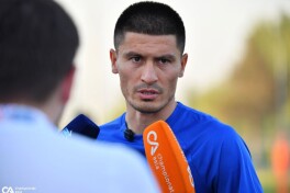 Одил Ҳамробеков: "Ҳозирги мураббийимиз Тимур Кападзе. Унинг қўл остида CAFA турнирига тайёргарлик кўряпмиз"
