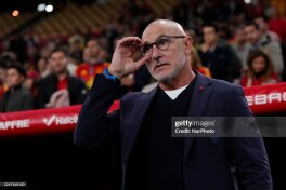 Luis de la Fuente: "Messi va Ronaldu faoliyatini yakunlamasliklari kerak"