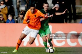 Rasman: "Kattaqo'rg'on" sloveniyalik legioner va "Dinamo" sobiq futbolchisini qo'shib oldi