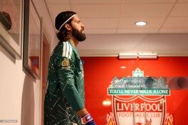 "Liverpul" Alissonni tarkibda saqlab qolmoqchi