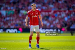 "Manchester Yunayted" Elliot Anderson uchun kurashdan chiqdi