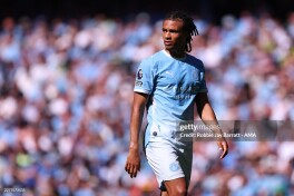 APL klubi "Manchester Siti" himoyachisini nishonga oldi