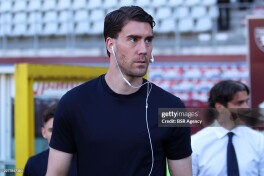 Dushan Vlaxovich yozgi transferlar vaqtida "Yuventus"ni tark etadi