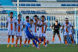Proliga. Bir kishi kam bo'lib qolgan "G'azalkent" "Sho'rtan"ni mag'lub etdi