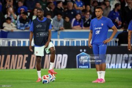 Usmon Dembele Kilian Mbappeni tanqidlardan ommaviy ravishda himoya qildi