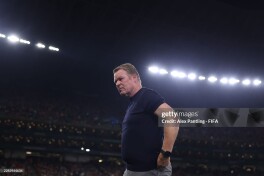 Ronald Kuman Niderlandiya terma jamoasi bosh murabbiyligidan ketdi