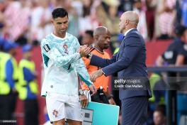 Roberto Martines Xorvatiya bilan o'yinda Krishtianu Ronalduni nima sababdan almashtirganini tushuntirdi
