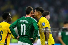 UEFA FIFAning yangi qoidasini joriy etishdan bosh tortdi