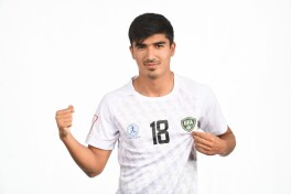 "Vaqt ortga qaytmaydi, hech qaerga yo'qolib qolganim yo'q" - Ektor Kuper terma jamoaga chaqirgan Doston Ibragimov bilan intervyu