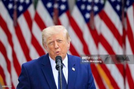 Дональд Трамп: "Мен Кейн билан гольф ўйнаганман, у менга жуда ёқди. У буюк футболчи, гольфни ҳам қойиллатиб ўйнайди"