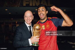 Infantino JCHdagi ulushni sotish rejasi va boykotlar bo'yicha gap-so'zlarga nuqta qo'ydi
