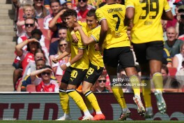 Emirates Cup. “Arsenal” va “Borussiya Dortmund” o'rtasidagi o'yinda 5 ta gol urildi