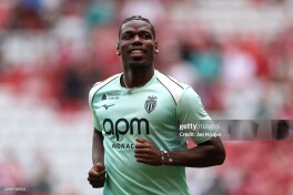 Pogba Angliyadagi "Monako" yig'inida jarohat oldi va mashg'ulosni muddatidan oldin tark etdi