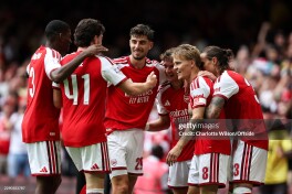 Angliya Superkubogi. "Arsenal" "Manchester Siti"ni yirik hisobda mag'lub etdi va mavsumdagi ilk sovringa ega chiqdi