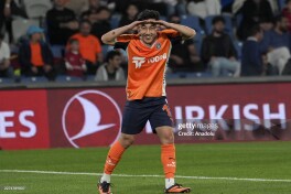 SofaScore. Мавсумни ажойиб тарзда бошлаган Файзуллаев ва Шомуродов неча баҳо олишди?