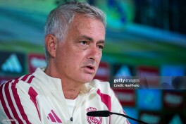 Mourinyu: “Qo'l ostimdagi futbolchilardan juda mamnunman. Kimningdir ketishini istamayman”