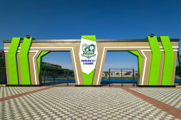 ПФЛ ишчи гуруҳи Қарши давлат университетидаги стадионни ўрганди