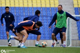 Bir oy ichida "Eyr Fors" va "Al Ahli"ga jarima zarbalaridan gol urgan futbolchini bilasizmi?