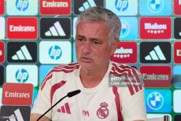 Mourinyu matbuot anjumanlari haddan tashqari ko'pligidan shikoyat qildi