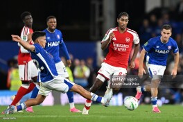 "Arsenal" Liga kubogi bahsida "Ipsvich"ni mag'lub etdi, 16 yoshli Doumen 2+1 natija ko'rsatdi