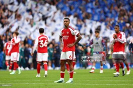 "Brayton" "Arsenal"ning APLdagi 9 ta o'yinlik g'alabali seriyasiga chek qo'ydi