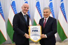 Шавкат Мирзиёев ФИФА Президентини қабул қилди