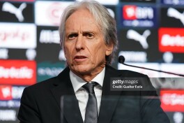Жезуш Роналдунинг норозилиги ҳақида: "Мураббий билан муаммоси бўлмаган лоақал битта ўйинчини айтинг"