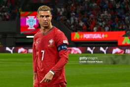 Jezush Ronalduni Millatlar Ligasining noyabr oyidagi o'yinlari uchun Portugaliya qaydnomasiga kiritmoqchi