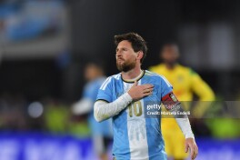 Lionel Messi terma jamoadagi xayrlashuv o'yinidan so'ng: "Argentina bilan abadiy qolishni istardim, ammo vaqt keldi"