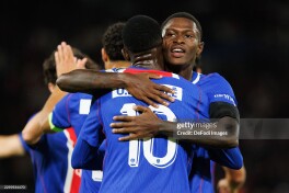 PSJ Dembele va Mendeshga dam berdi