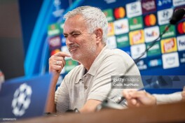 Моуринью: "Реал" аҳвол ёмон? Мен фариштадек ухлаяпман"
