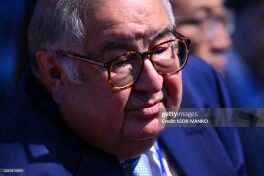 Alisher Usmonov "Everton"ga qaytish va klubga katta sarmoya kiritishga urinmoqda