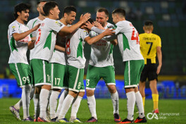 "Lokomotiv" "Neftchi"ni O'zbekiston kubogidan chiqarib yuborgan o'yindan GALEREYA