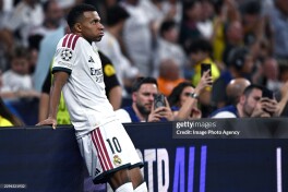 Mbappe Xitoydagi FC Online va PES futbol simulyatorlaridan olib tashlanadi