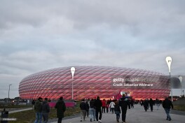 LIVE. Bundesliga. "Bavariya" - "Borussiya Dortmund" 0:0 (matnli translyatsiya)